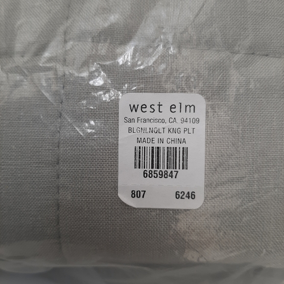 West Elm Belgian Flax Linen Frayed Edge King Quilt Platinum Gray - Picture 9 of 12